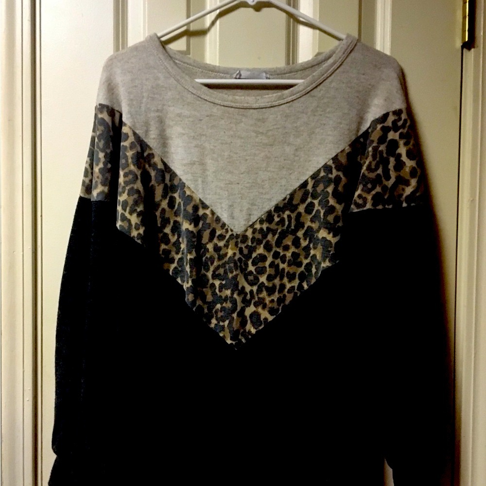Women’s Top First Love By Lovelyn Size Small Long Sleeve